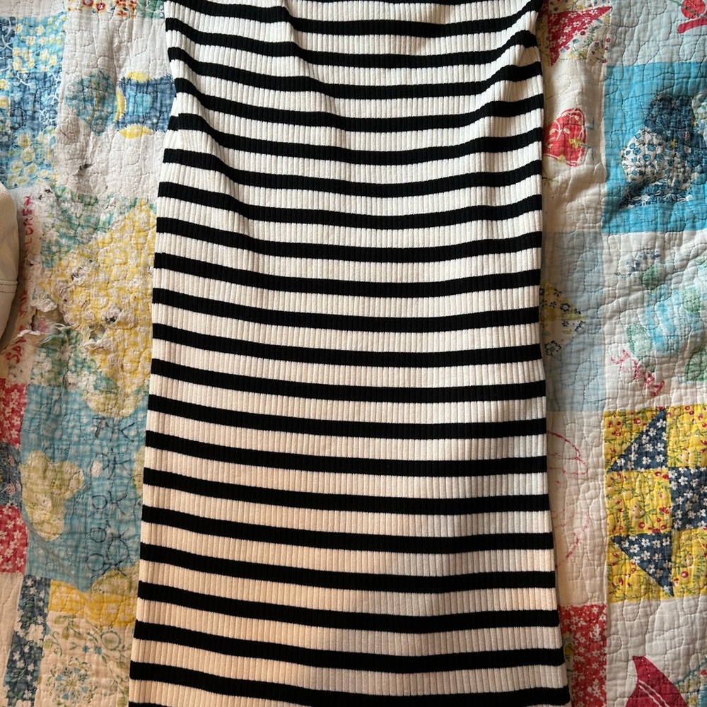 Olive & Oak Monochrome Striped Top
